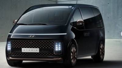 Hyundai показал внешность нового 11-местного минивена