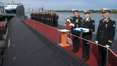 Экипаж подлодки "Колпино" спел ко Дню моряка-подводника