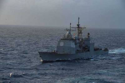 В Черное море идет ракетный крейсер США