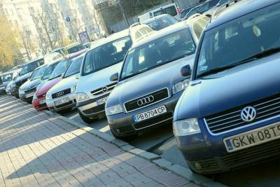 Стоимость растаможки легковых автомобилей в Украине хотят уменьшить на 30% за 5 лет