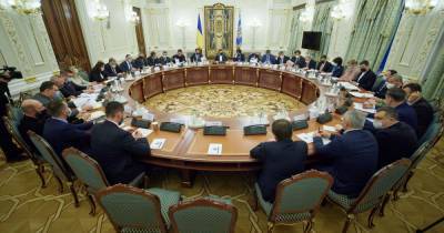 Санкции против Януковича и возвращения недр в собственность государства: основное с заседания СНБО