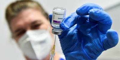 В Польше людей, которые отказались от препарата AstraZeneca, исключат из списка вакцинации