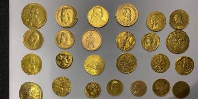 Старинное оружие и монеты. Из Украины в ЕС пытались вывезти коллекцию артефактов на $1 млн