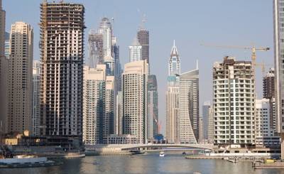 Дубай: европейца приговорили к тюремному заключению за разбрасывание на улицах эмирата 50 тысяч евро (Al Arabiya, ОАЭ) - inosmi.ru - Эмираты - Дубай