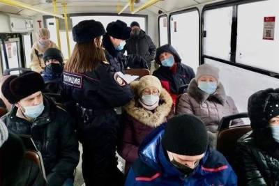 В феврале в красноярских автобусах оштрафовали 15 человек за отсутствие маски