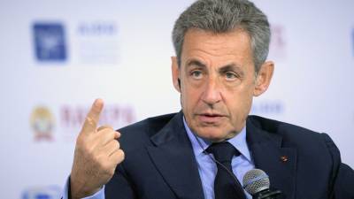 Суд приговорил Саркози к реальному сроку