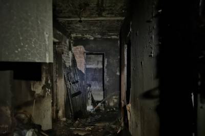 Ночью в Орске на пожаре спасли 10 детей