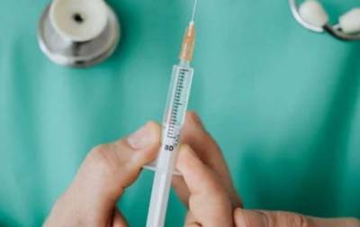 К лету украинцев будут вакцинировать по 5-7 миллионов в месяц