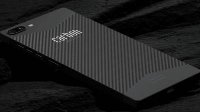 Carbon 1 MK II: первый в мире смартфон с корпусом из углеволокна