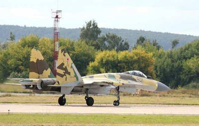 Четыре истребителя Су-35 были возвращены в Россию из Сирии