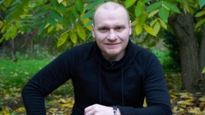 38-летний иллюзионист Сергей Сафронов сообщил о своем смертельном заболевании