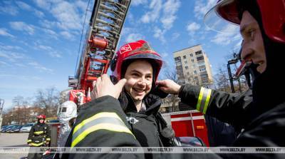 Чемпионат Беларуси по пожарно-спасательному спорту проходит в Гродно