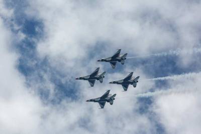 Американцев напугал “ужасающий крик” пролетающих в небе Су-57