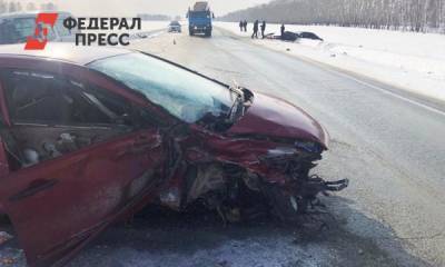 В тройном ДТП под Новосибирском погибли люди