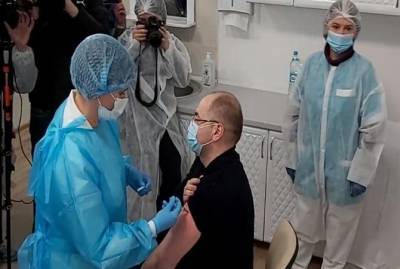 Степанов рассказал, как чувствует себя после вакцинации: Хочу разочаровать приверженцев "зрады"