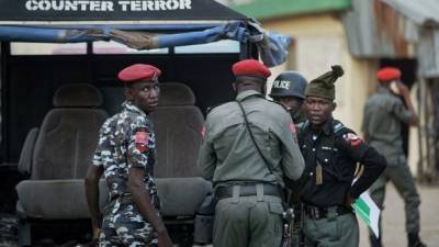 Власти в Нигерии подтвердили освобождение похищенных бандитами школьниц