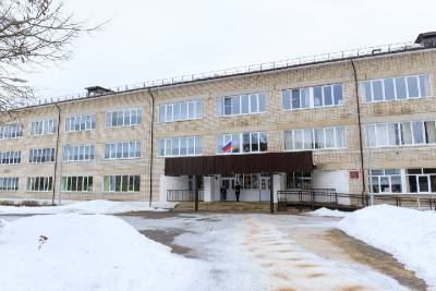 На ремонт Кармановской средней школы в Смоленской области направили более 10,5 млн рублей