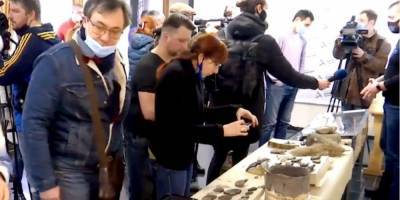 При строительстве трассы в Днепропетровской области нашли тысячи древних артефактов — видео
