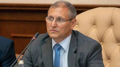 Вице-губернатор Петербурга Евгений Елин официально покинул свой пост