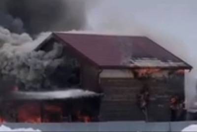 Житель Ярославского района сгорел заживо в своем доме