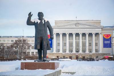 В Екатеринбурге приостановлено строительство общежития УрФУ: вуз расторгает контракт с ЛСР