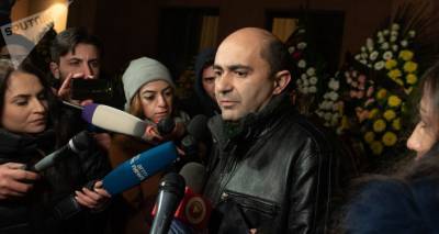 Власти Армении хотят полностью подчинить себе Генштаб - Марукян