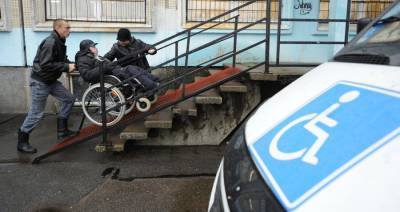 В Госдуме оценили идею льгот работающим россиянам, ухаживающим за инвалидами