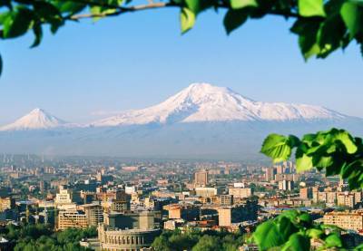 Плюс еще одна страна: белорусы смогут посещать Армению без визы