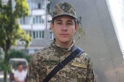 На Донбассе боец ООС погиб из-за неосторожного обращения с оружием