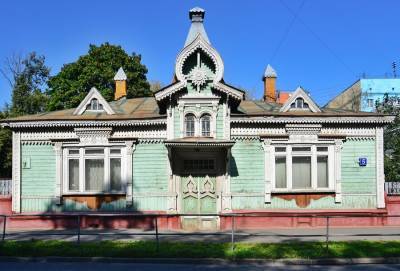 Деревянный дом Страховых на улице Гастелло признали памятником архитектуры