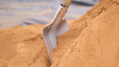 Прокуратура пресекла незаконную добычу песка в Крыму