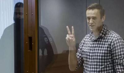 ЕС ввел санкции против российского генпрокурора после ареста Навального