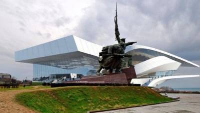 Опера в оккупированном Крыму: Украина ввела санкции против архитекторов из Австрии