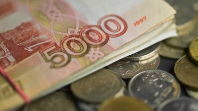 Эксперт прокомментировал рост расходов россиян в феврале