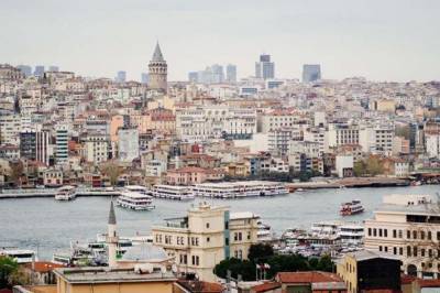 В Турции открылись кафе и рестораны