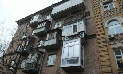Мать с дочерью выбросились из окна многоэтажки в Запорожье