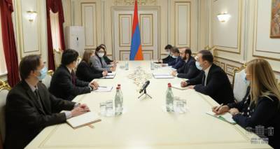 Мирзоян и посол США обсудили вопрос армянских пленных