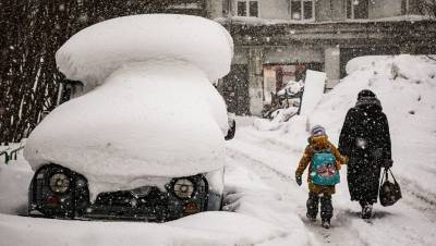 В Мурманске ввели режим повышенной готовности, чтобы убрать снег