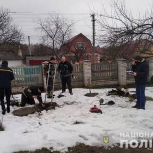 В Киевской области задержали мужчину, который до смерти избил мать скалкой. Фото