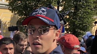 Даниил Квят вернулся в "Формулу-1"