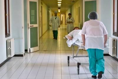 Девять из десяти пациентов на ИВЛ умирают – на Украине фиксируют новую волну COVID-19