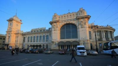 РЖД оштрафовали за несогласованный ремонт на Витебском вокзале в Петербурге