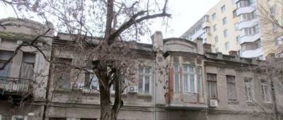 Жители одесского дома на Пишоновской: «Боимся однажды оказаться под завалами»