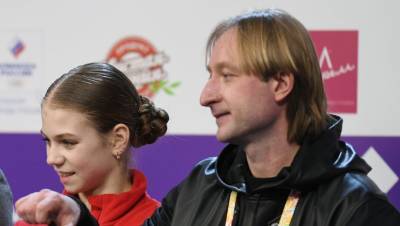 Плющенко поделился мнением о четверных прыжках Трусовой