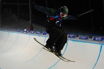 Российские спортсмены завоевали золотые медали на первенстве мира по фристайлу и сноуборду в Красноярске