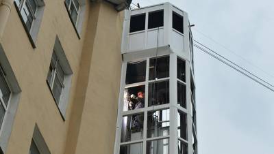 Жителей дома в центре Петербурга заставили платить за соседский лифт