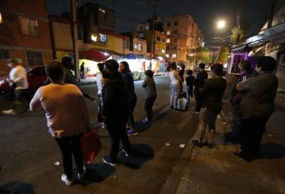 «Нас охватила паника»: сильное землетрясение произошло в Мексике