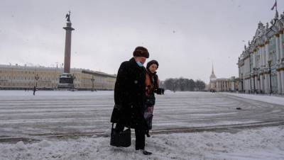 Петербургу предсказали метель перед потеплением