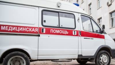 Водитель кроссовера погиб при столкновении с микроавтобусом под Иркутском