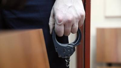 Обвиняемого в коррупции новосибирского замминистра транспорта арестовали